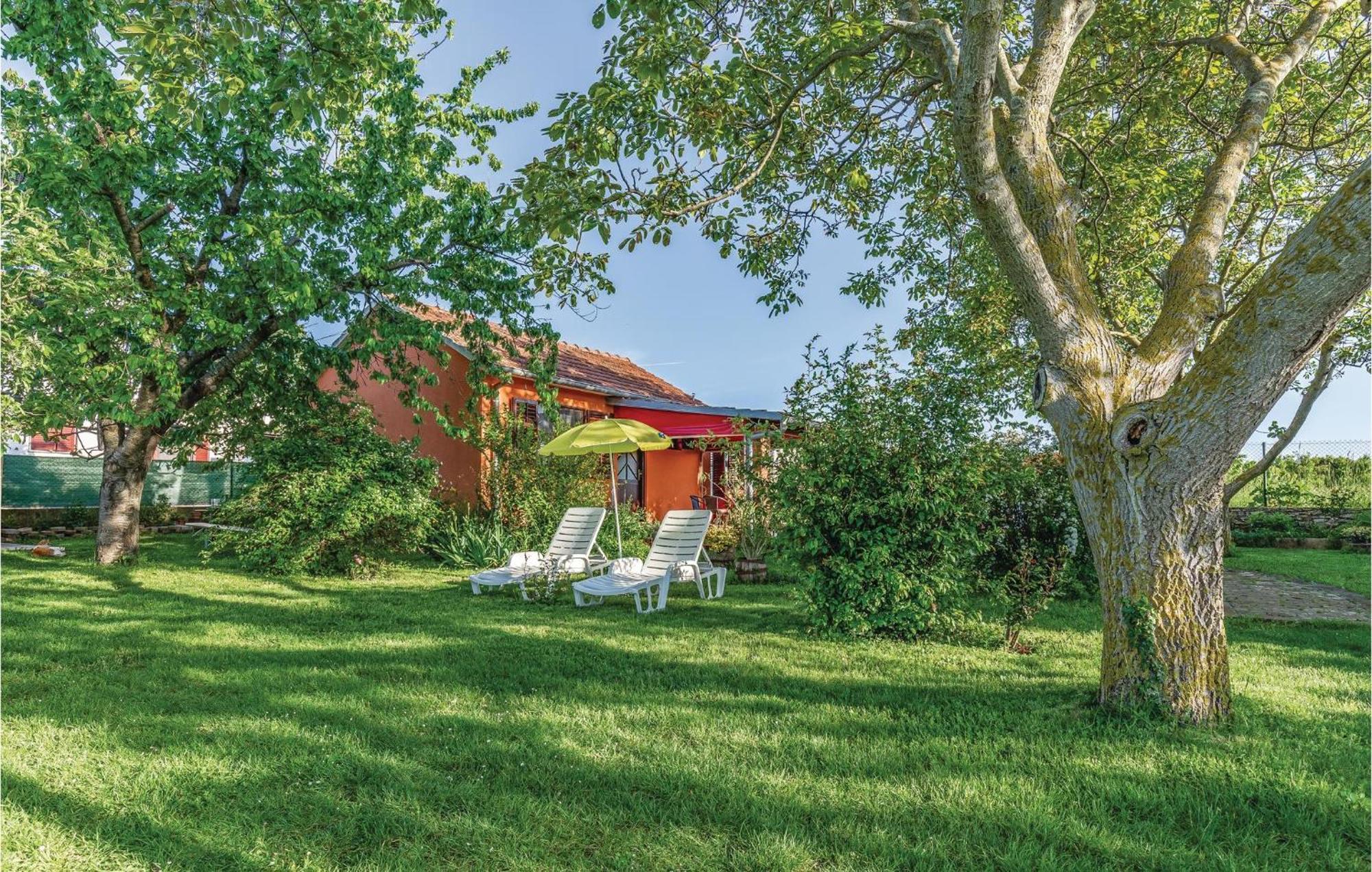 1 Bedroom Pet Friendly Home In Šišan Dış mekan fotoğraf